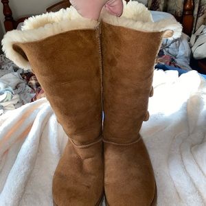 UGGs size 8 women’s